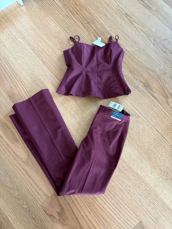 Abercrombie & Fitch Pants - Abercrombie bra free outfit